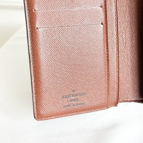 Louis Vuitton Monogram Wallet - Picture 8 of 16